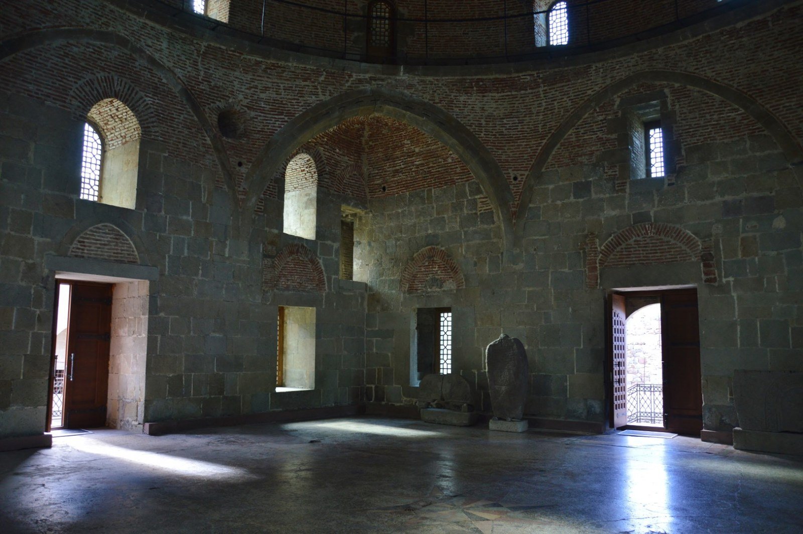 Moschea Ahmediye vista da nordovest, fortezza di Rabati