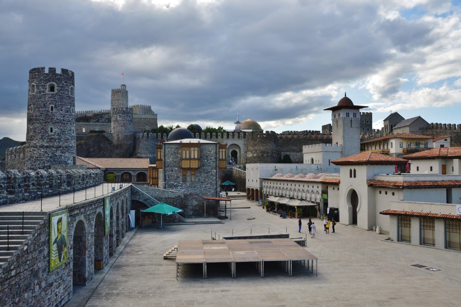 Vista panoramica della fortezza di Rabati dall'estremo orientale, Akhaltsikhe