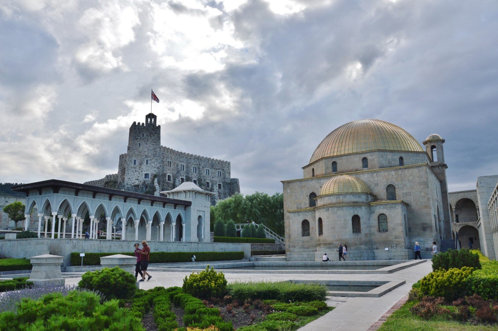 Ogival portal, keep and mosque in Rabati Fortress