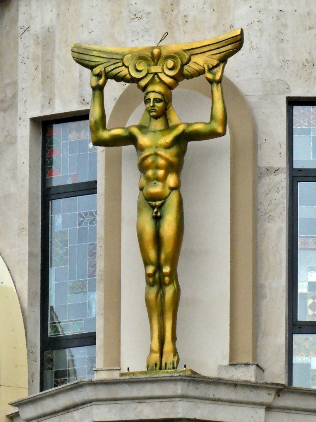 Orologio astronomico della Banca Nazionale della Georgia a Batumi