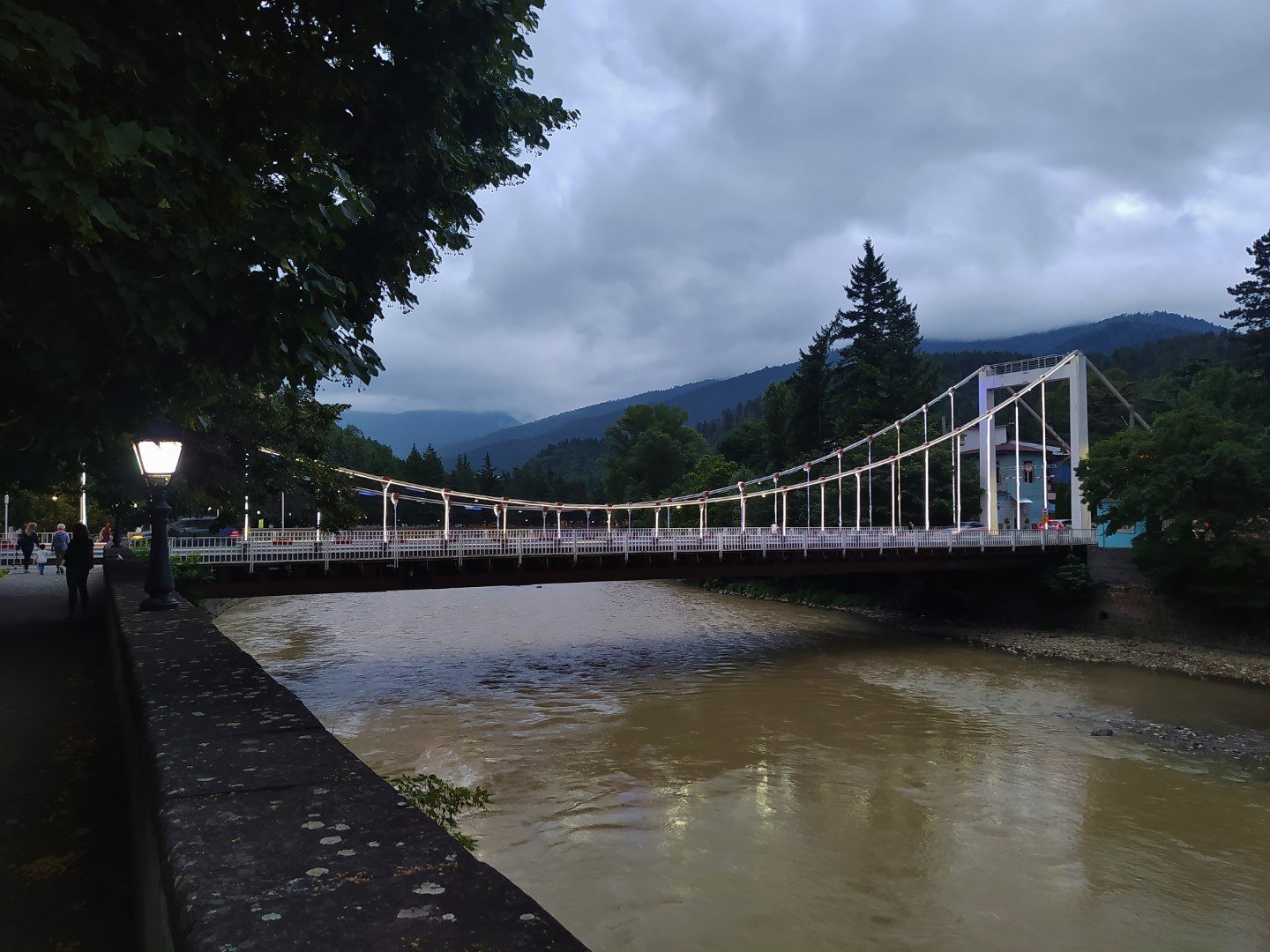 Ponte della Bellezza sul fiume Borjomula a Borjomi