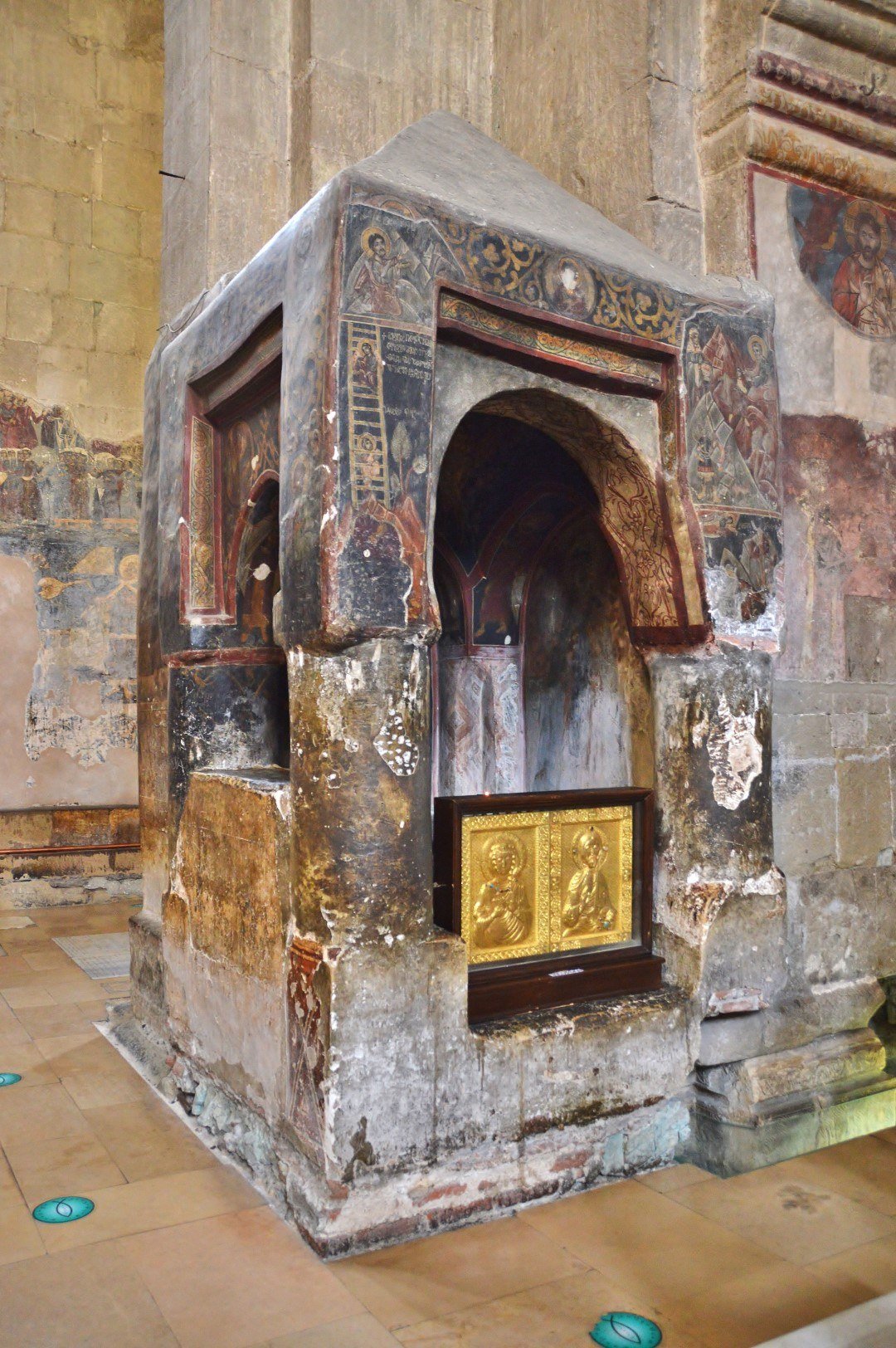 Ancient throne of Catholicos Diasamidze in Sveti Tskhoveli Cathedral