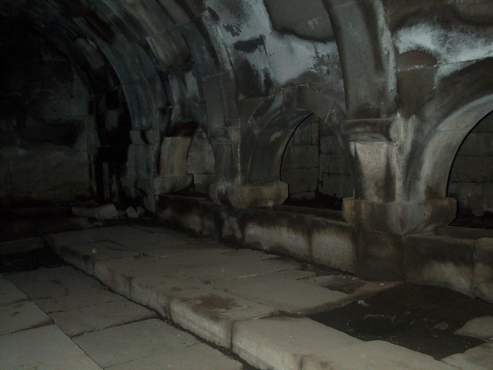 Facciata del Caravanserraglio di Selim nel passo di montagna, Armenia