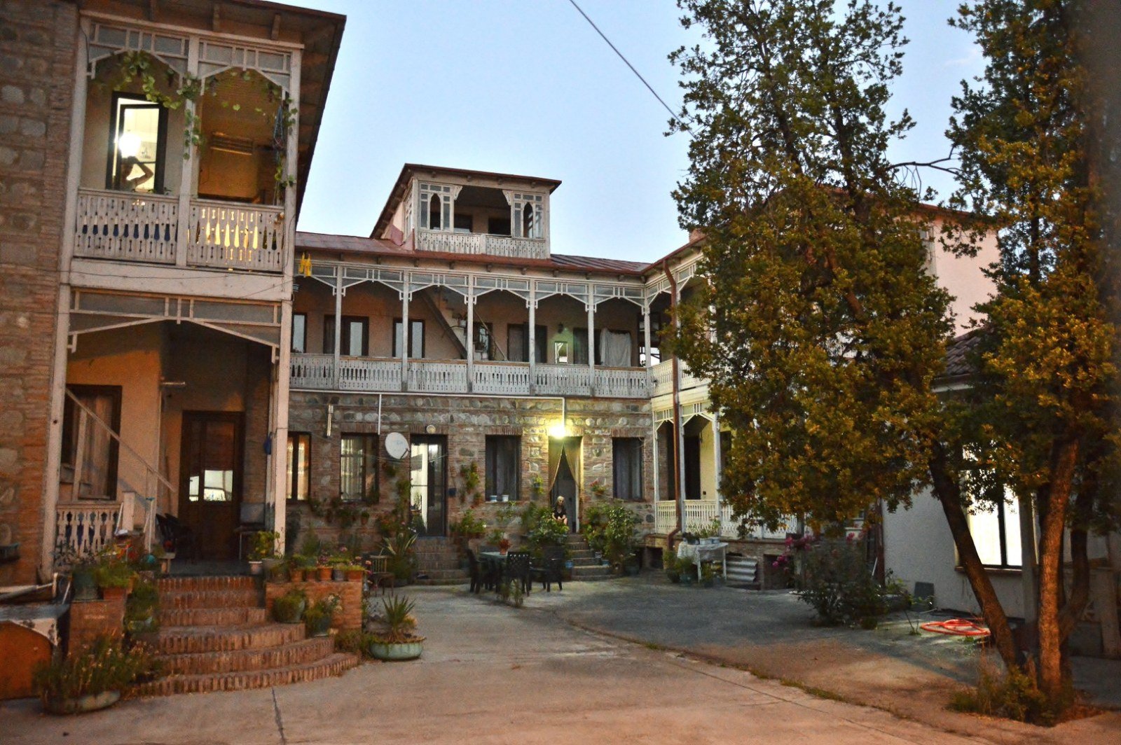 Edificio tradizionale in via Nadikvari a Telavi