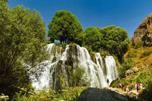 Cascada de Shaki