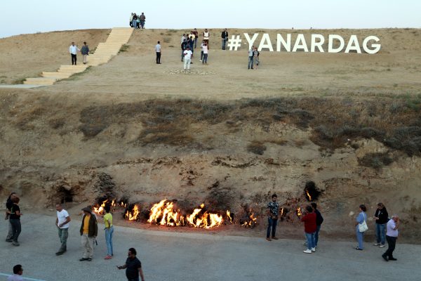 Yanar Dag — 4