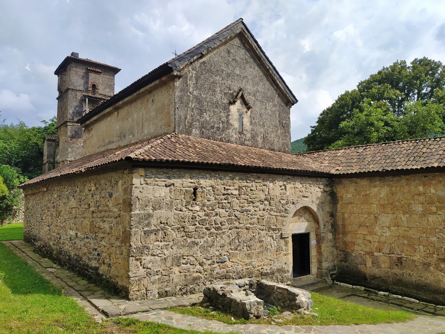 Northeast view of the temple, Ubisa Monastery, Imereti