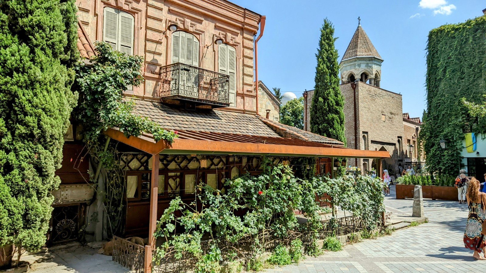 Panor&aacute;mica de Tiflis, capital de Georgia y coraz&oacute;n del C&aacute;ucaso